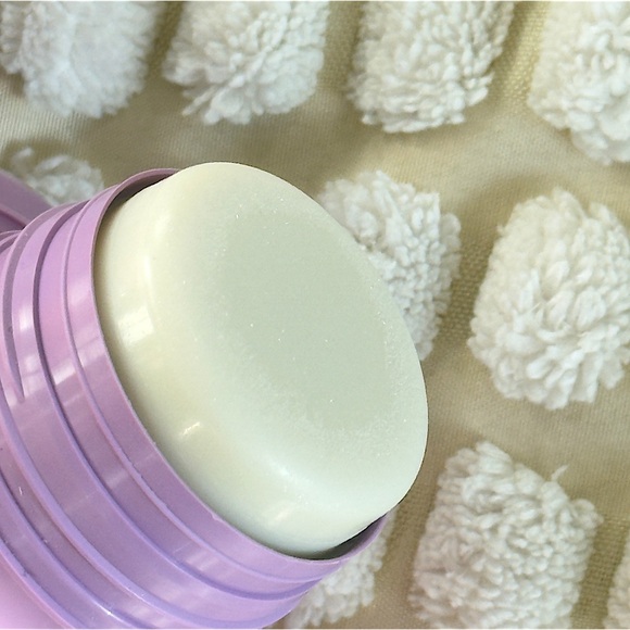 Brand New Megababe The Glow Deo Skin Brightening Deoderant - Picture 6 of 9